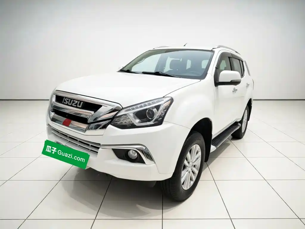 2022 Isuzu mu-X Ranger