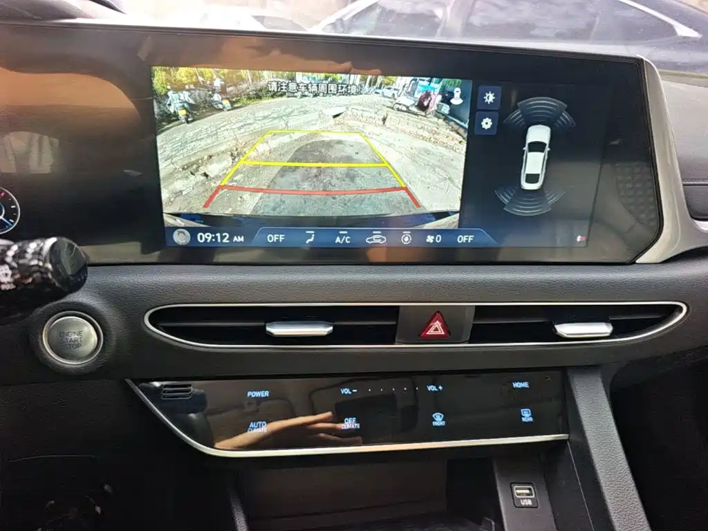 صورة 13 - Hyundai Sonata
