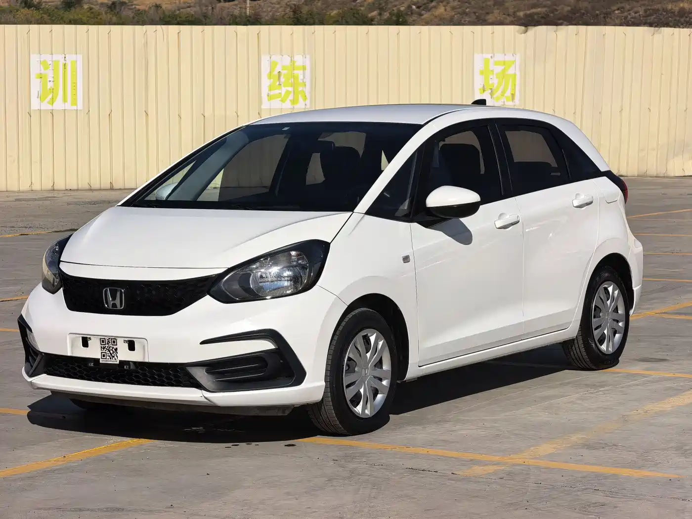 Photo 1 - Honda Fit