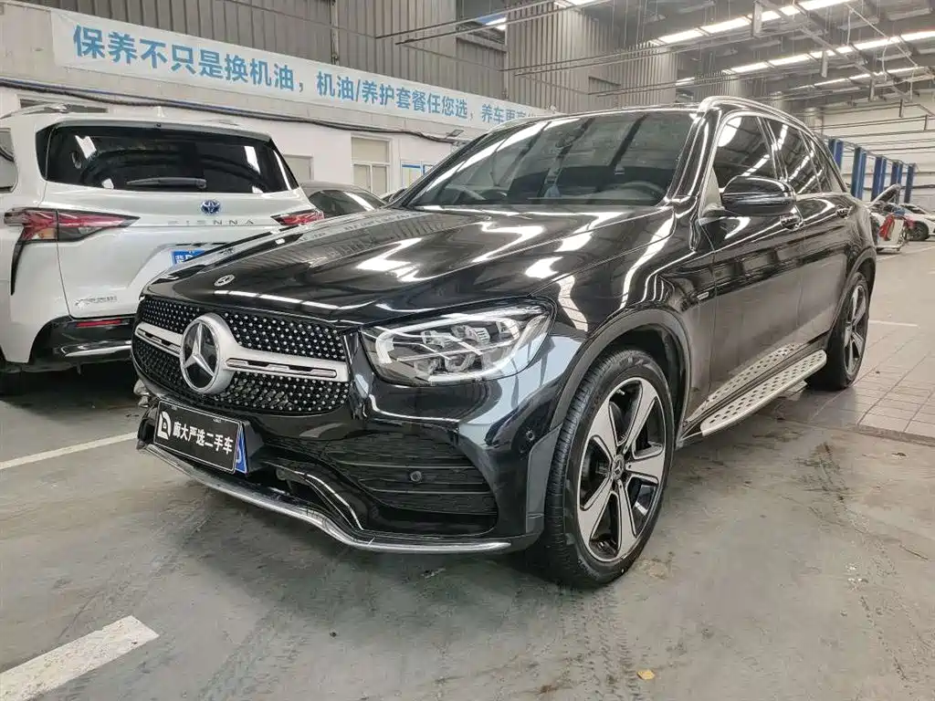 Mercedes-Benz Mercedes-Benz GLC 2022 Facelift GLC 300 L 4MATIC Dynamic Collector's Edition
