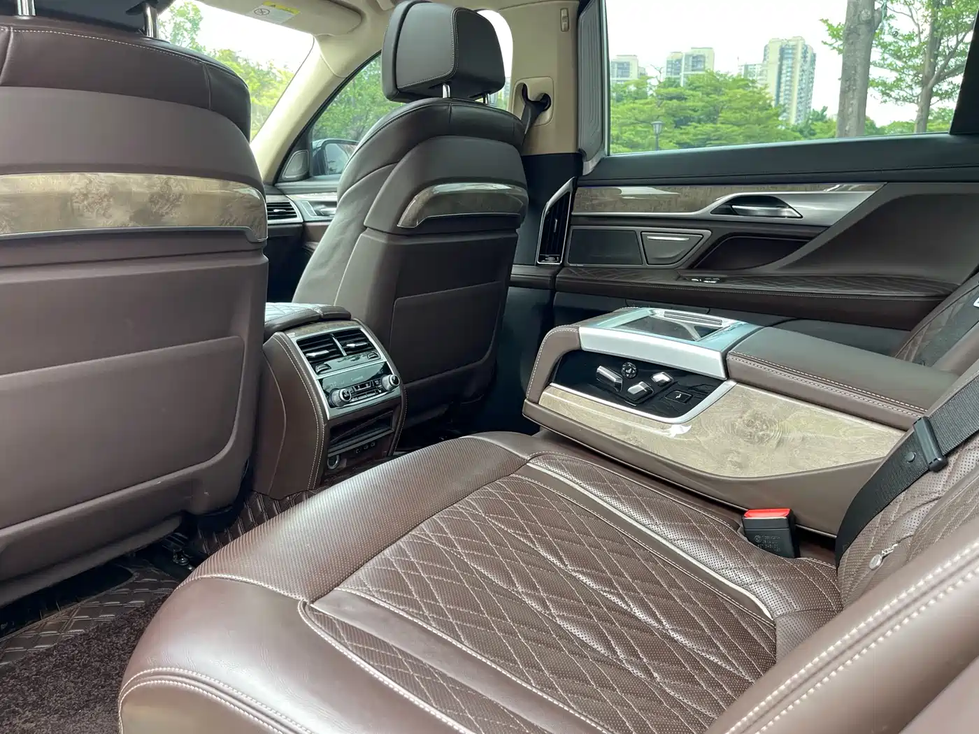 BMW 7 Series 2021 2021 Model 740Li Leading Luxury Package