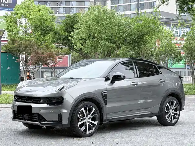Lynk & Co 05 2020 2.0TD 4WD Power Plus