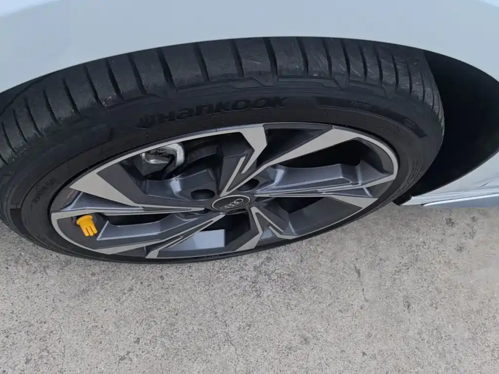 Фото 23 - Audi A3