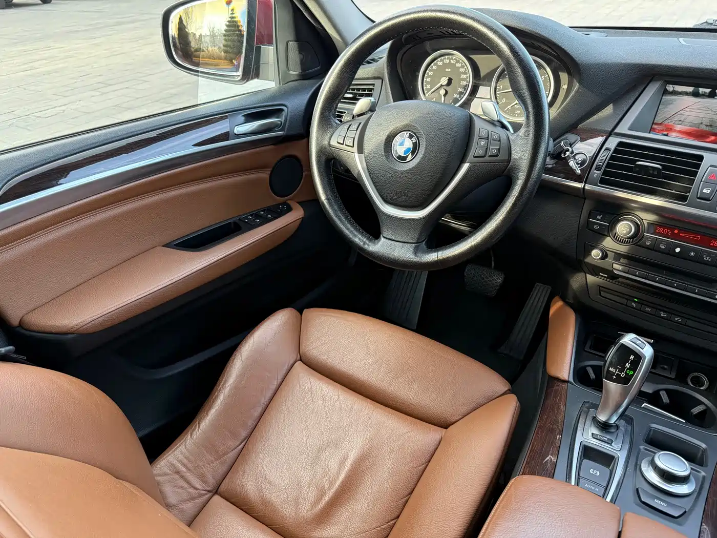 Фото 15 - BMW X6