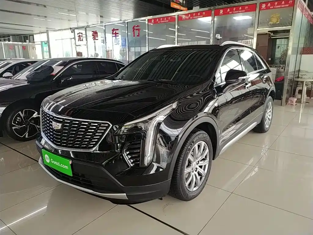 Cadillac XT4 2021 28T FWD Premium Edition