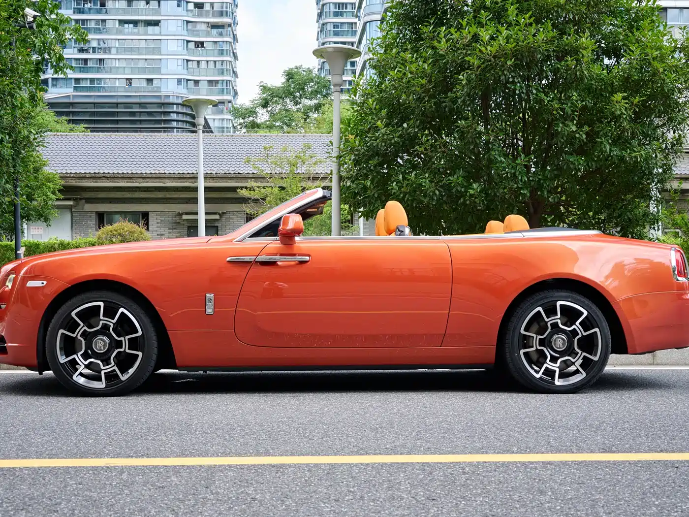 Rolls-Royce Dawn 2017 2015 6.6T Standard