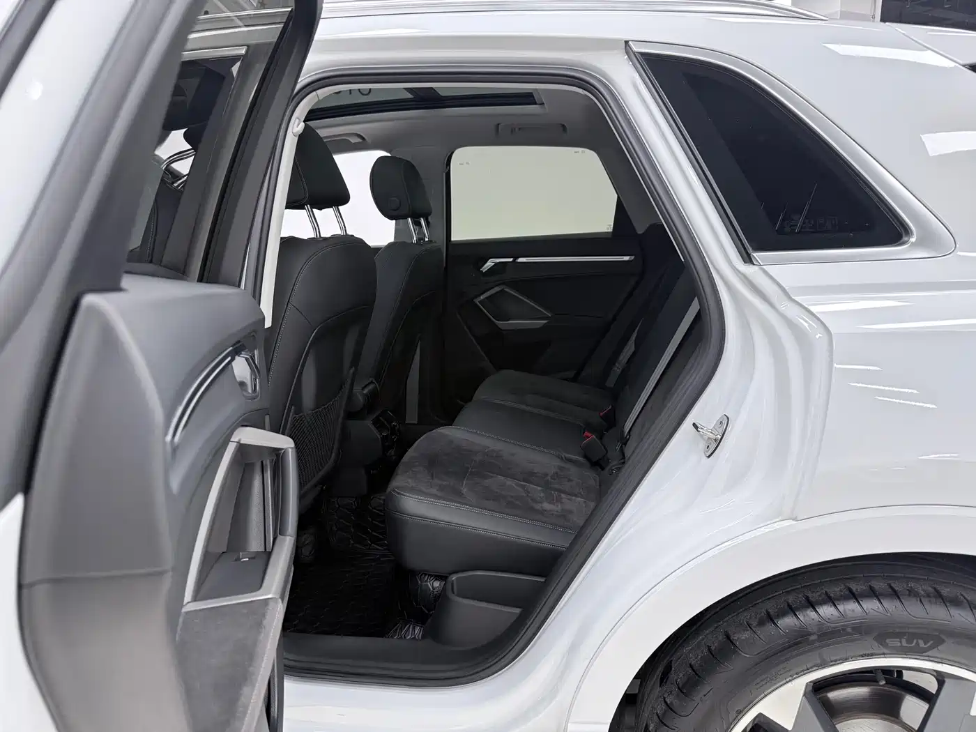 Audi Q3 2022 35 TFSI Fashion Dynamic фото 13
