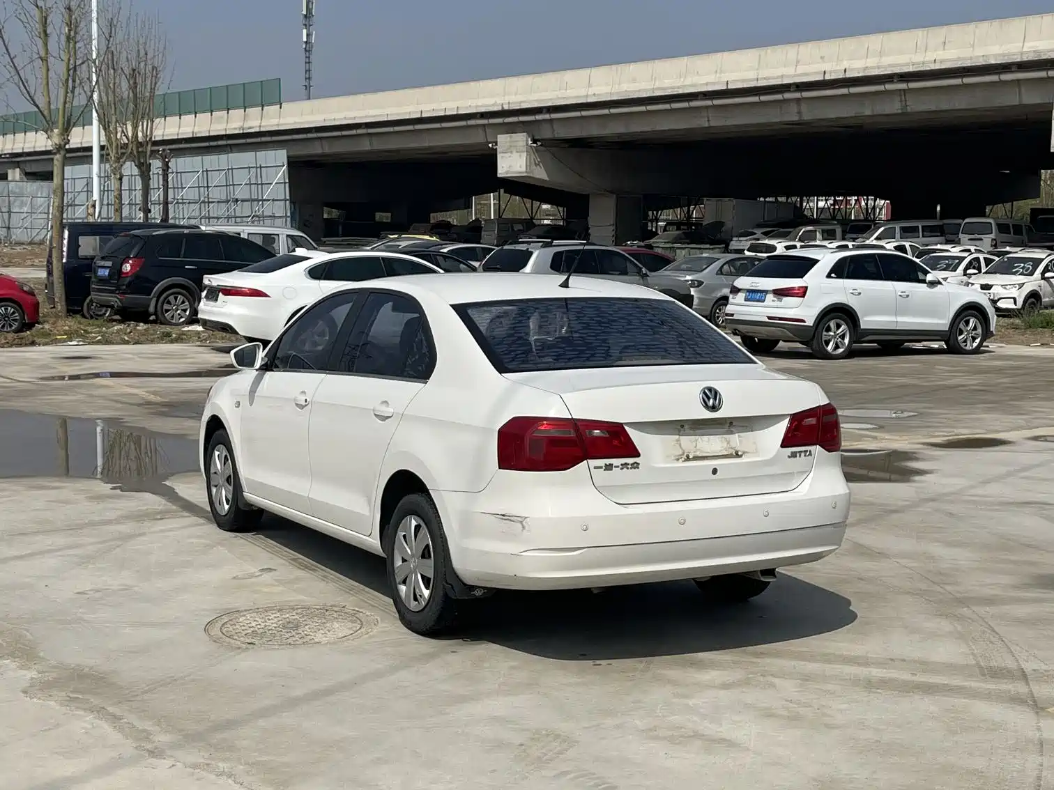 Фото 4 - Volkswagen Jetta
