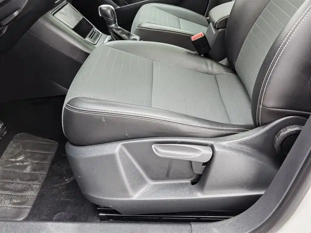 Volkswagen Tiguan 2016 Model 300TSI Automatic 4WD Trend Vision Edition фото 20