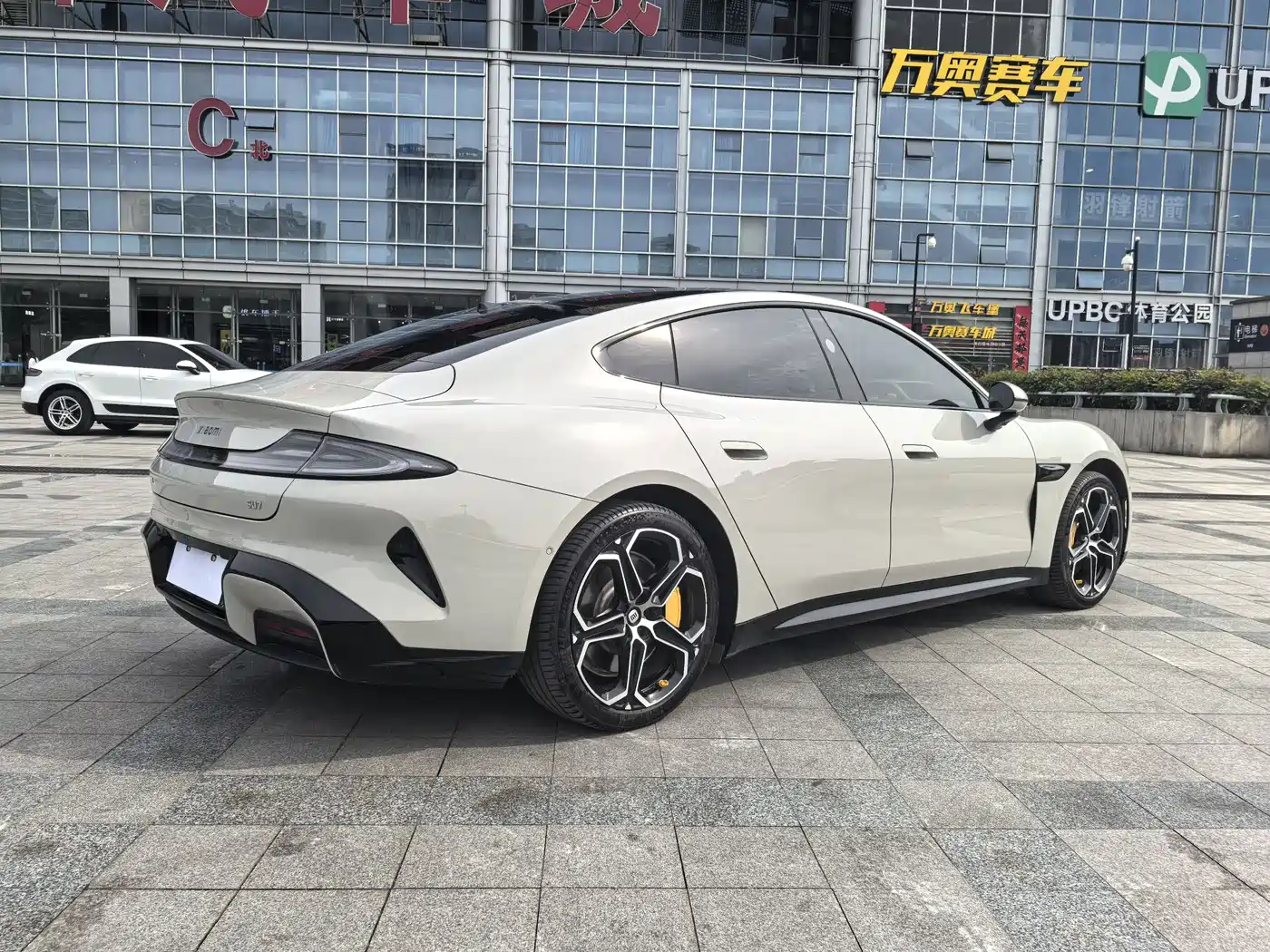 XIAOMI CAR XIAOMI SU7