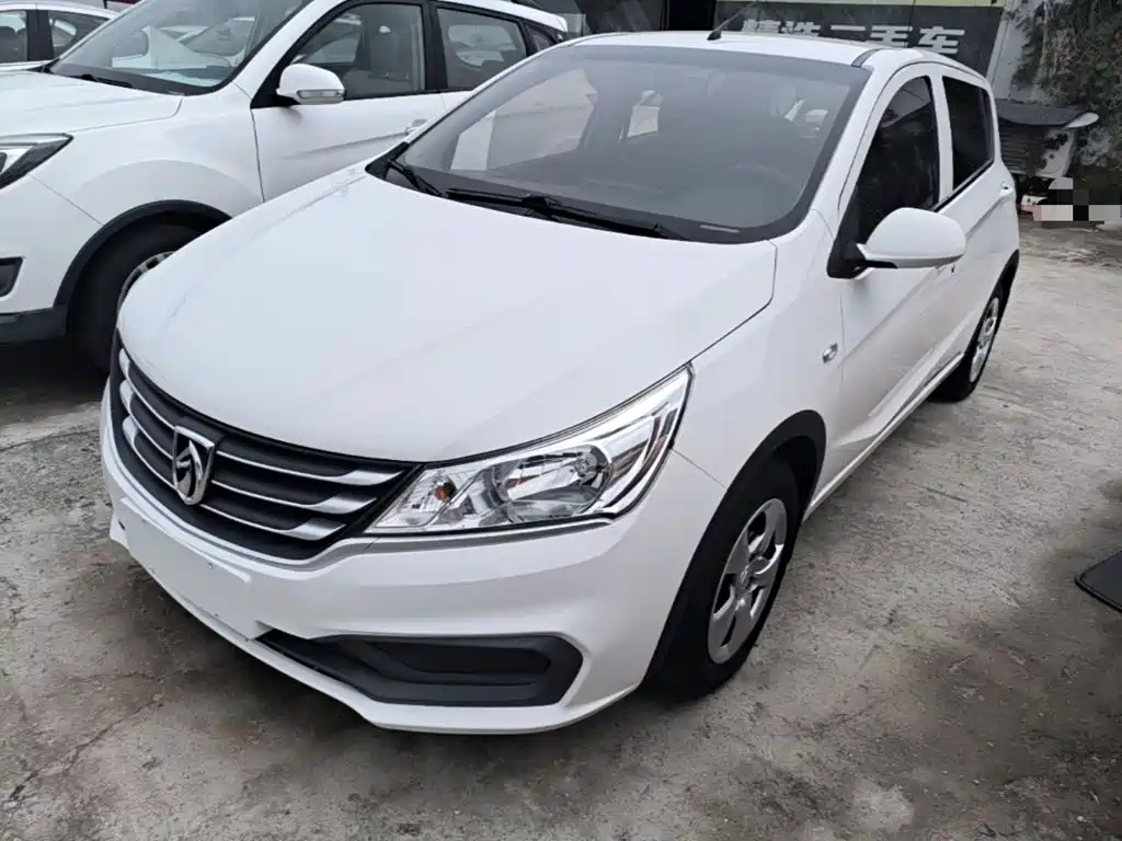 Фото 1 - Baojun 310