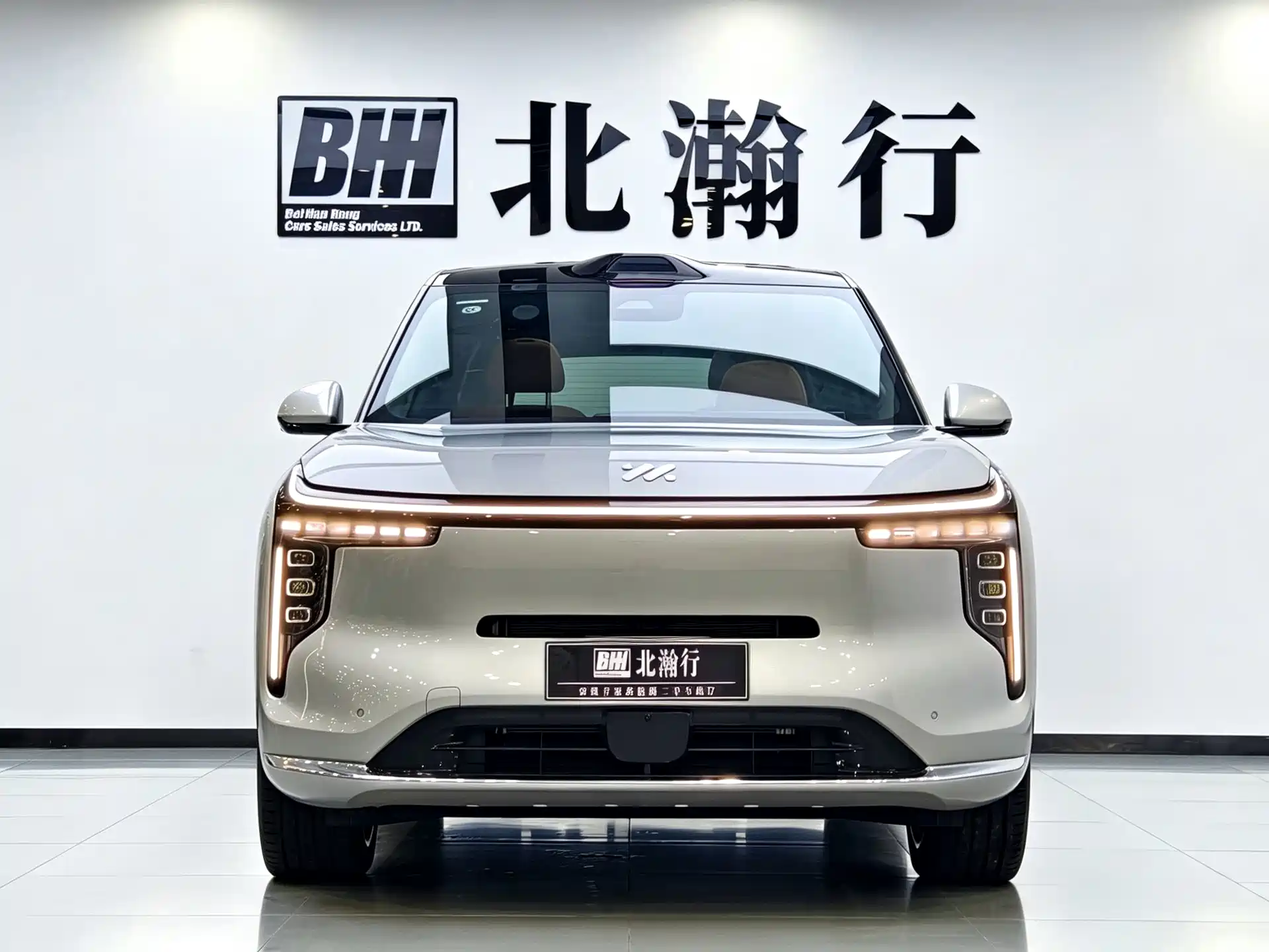 Фото 2 - IM Motors IM LS8