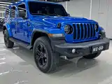 Фото 3 - Jeep Wrangler