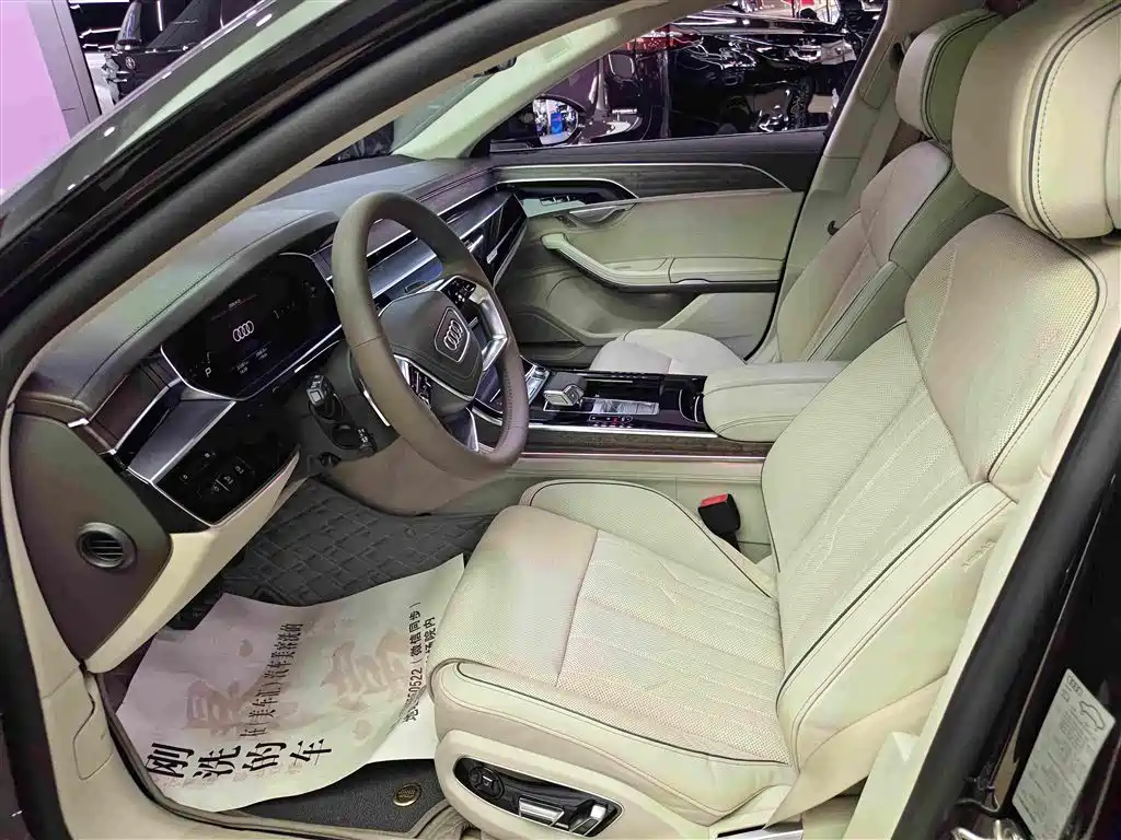 Audi A8 2025 2023 A8L 55 TFSI quattro Flagship