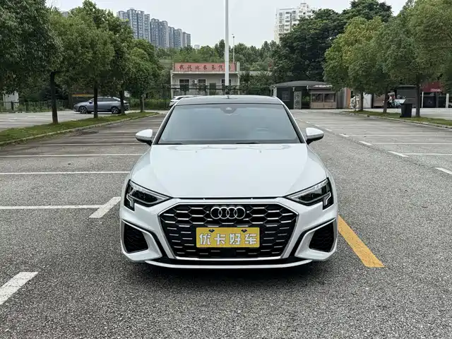 Audi A3 2022 A3L Limousine 35 TFSI Style Sport — фото 2