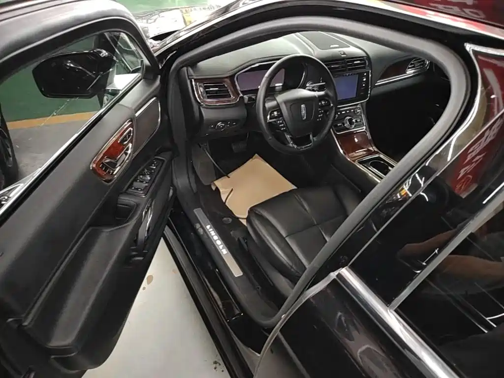 Lincoln Continental 2021 2019 2.0T 2WD Zunxiang Edition China VI