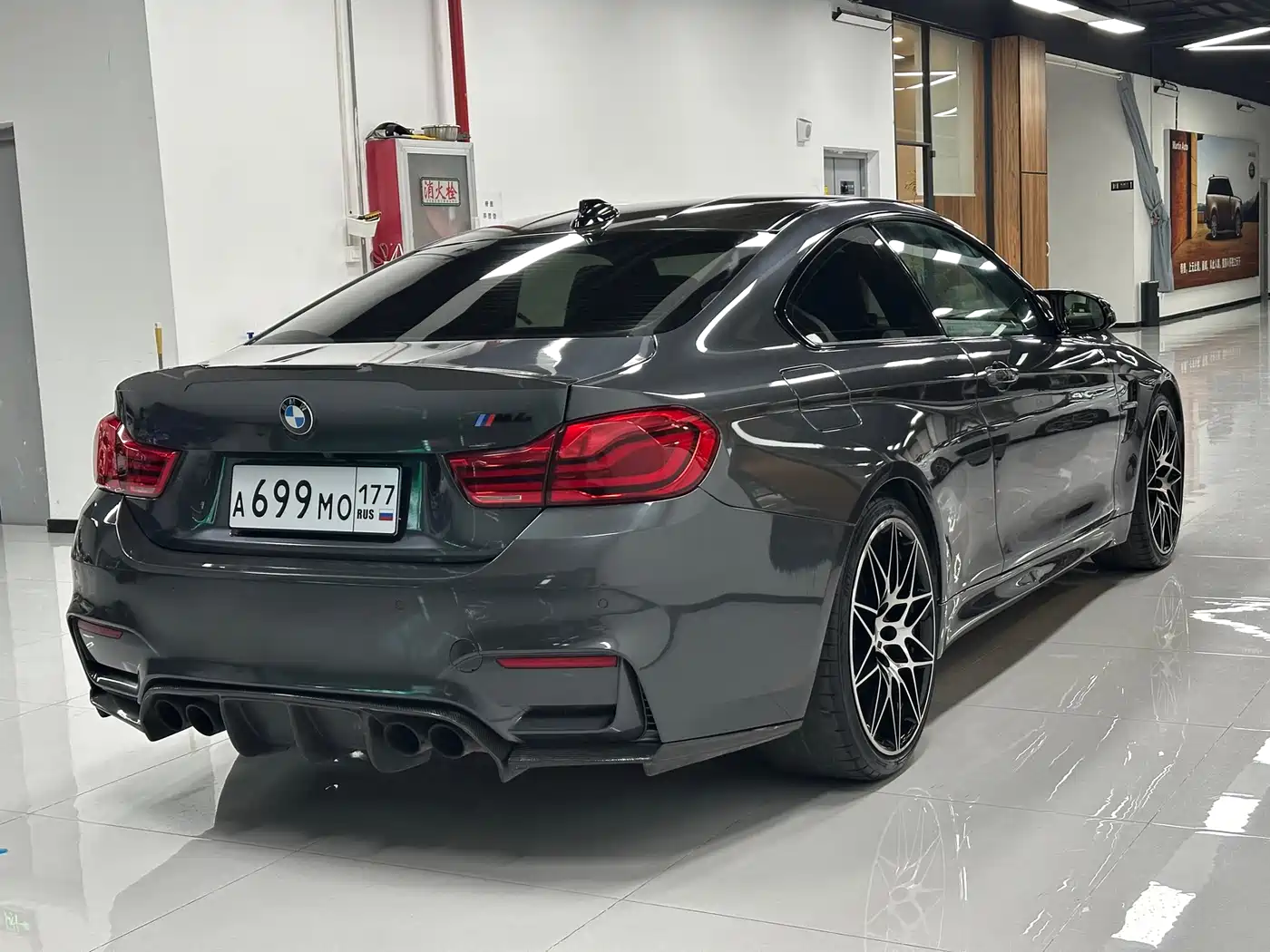Фото 6 - BMW M4