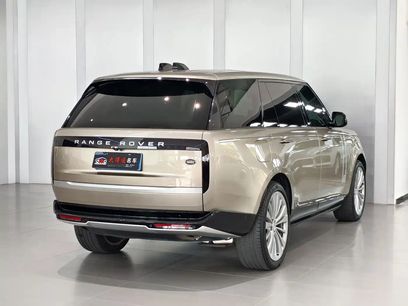 Land Rover Range Rover 2024 2024 3.0 L6 400PS Genesis Extended