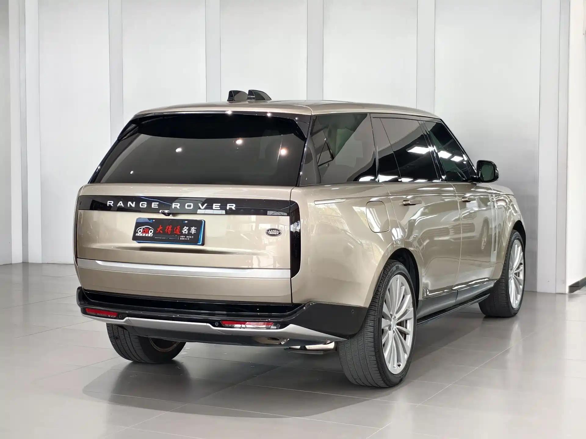 Фото 3 - Land Rover Range Rover
