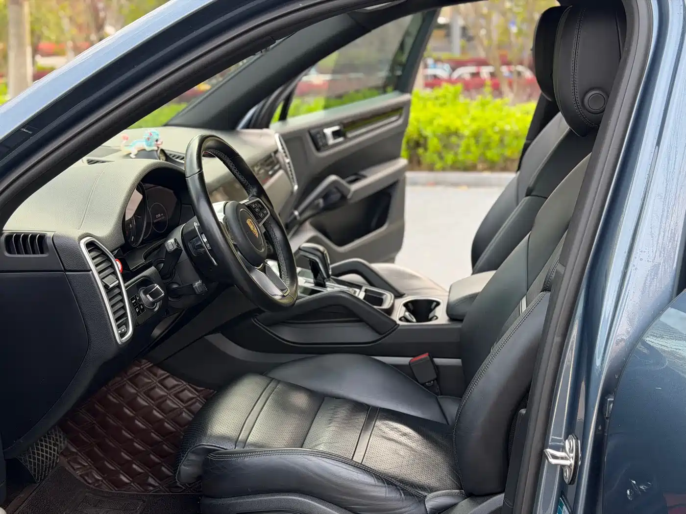 PORSCHE CAYENNE NEW ENERGY