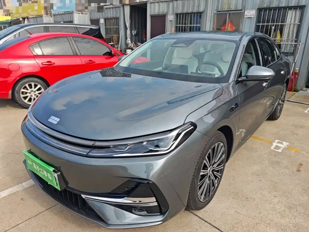 Geely Galaxy Galaxy A7 2026 2025 EM-i