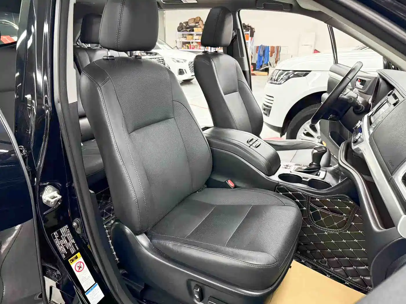 Toyota Highlander 2017 2.0T 4WD Premium 7-Seater фото 21