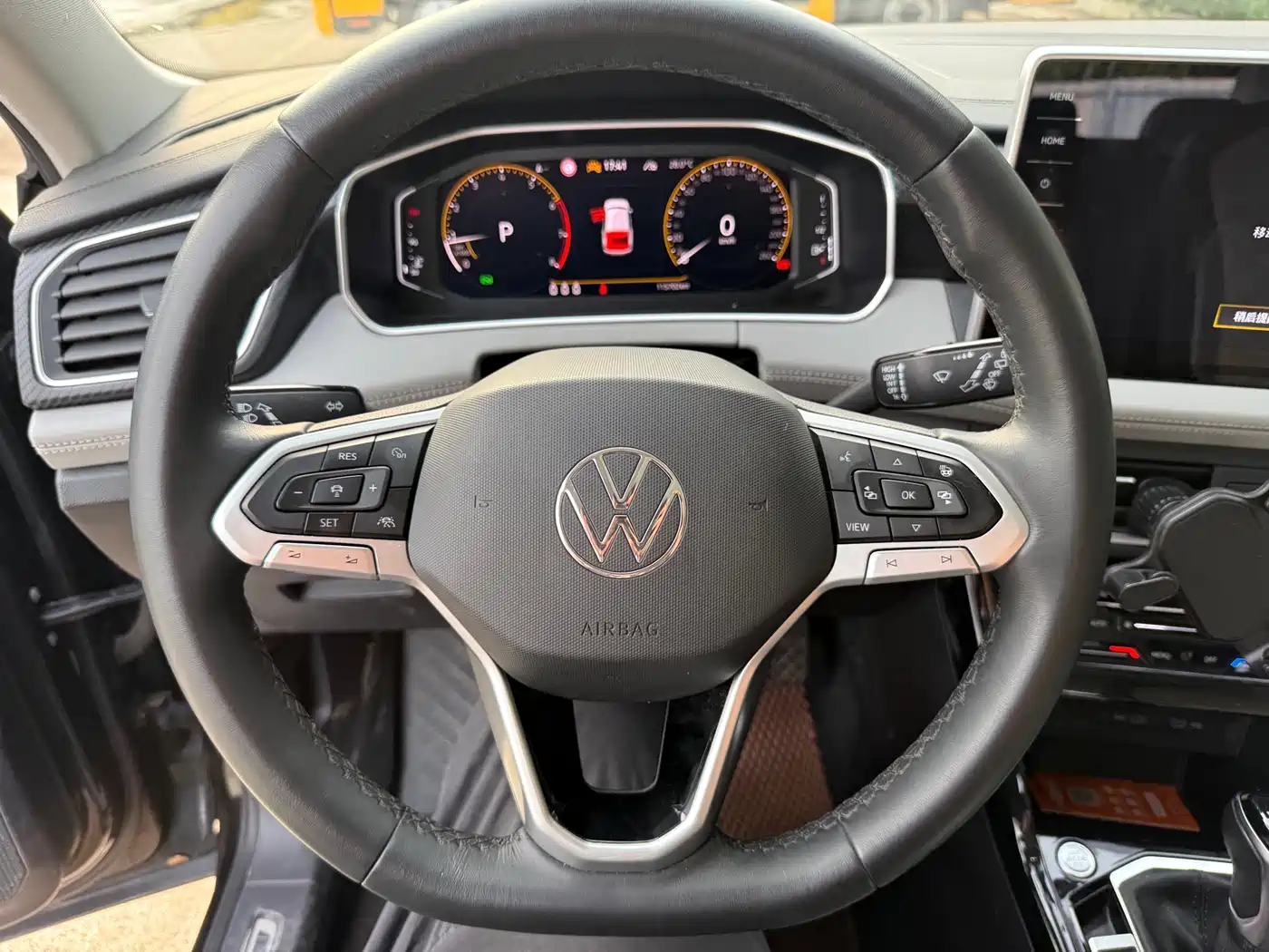 Volkswagen Tayron 2023 330TSI 2WD Luxury Plus Advanced Edition фото 5
