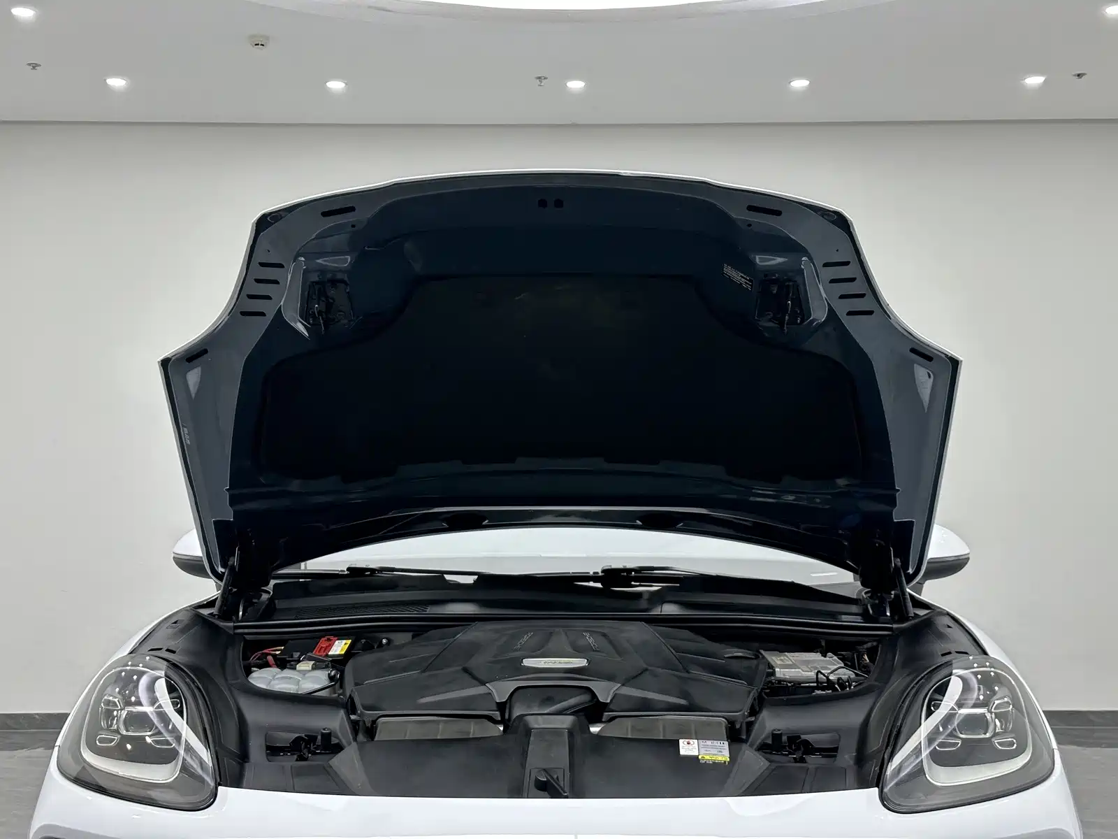 Фото 20 - Porsche Cayenne