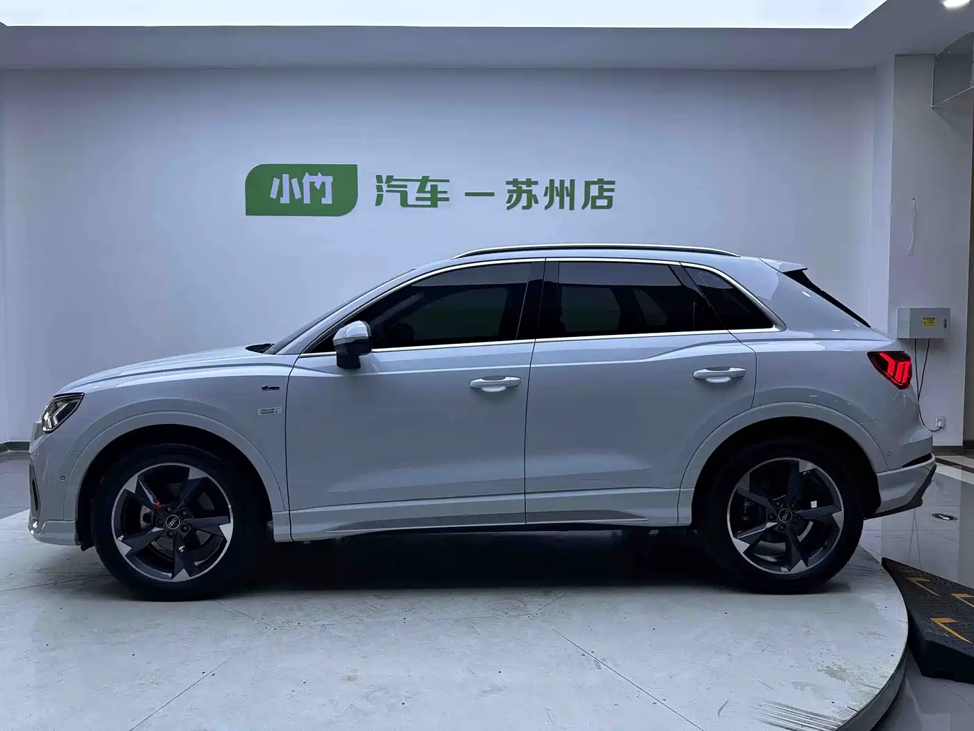 Audi Q3 2023 2023 35 TFSI Fashion Dynamic (1.4T)
