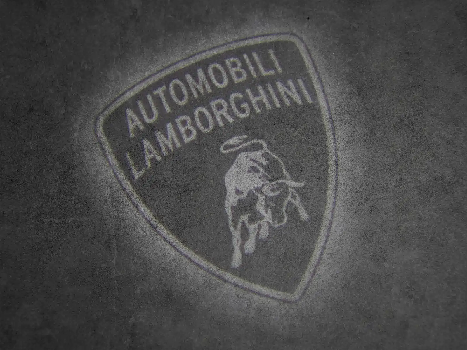 Фото 6 - Lamborghini Urus