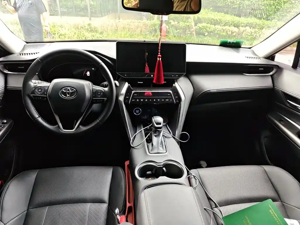 Toyota Lingfang HARRIER 2022 2022 2.0L CVT 2WD Premium Edition