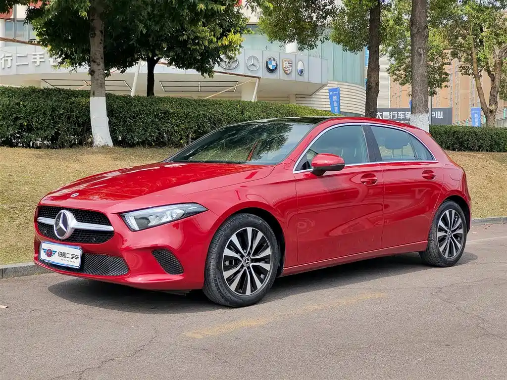 MERCEDES-BENZ A CLASS