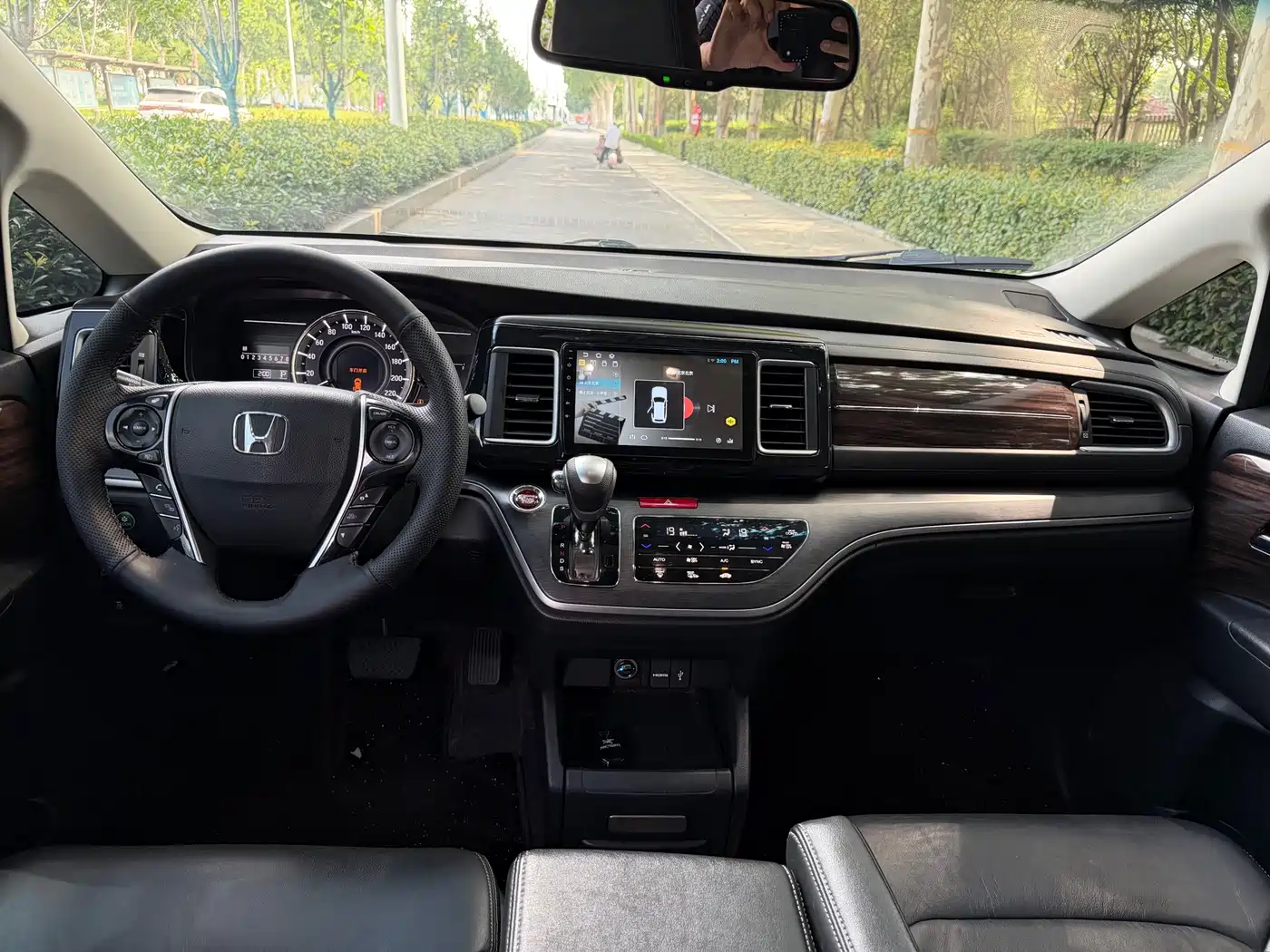 Honda Elysion 2016 2016 2.4L Luxury Edition