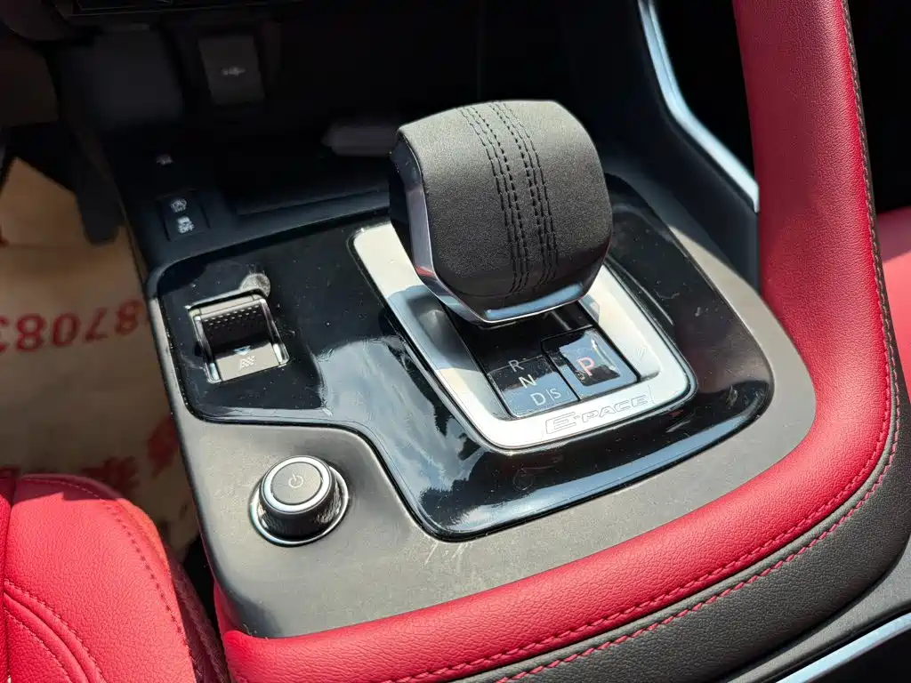 Jaguar E-PACE 2024 2024 Progressive Sport Edition R-DYNAMIC S