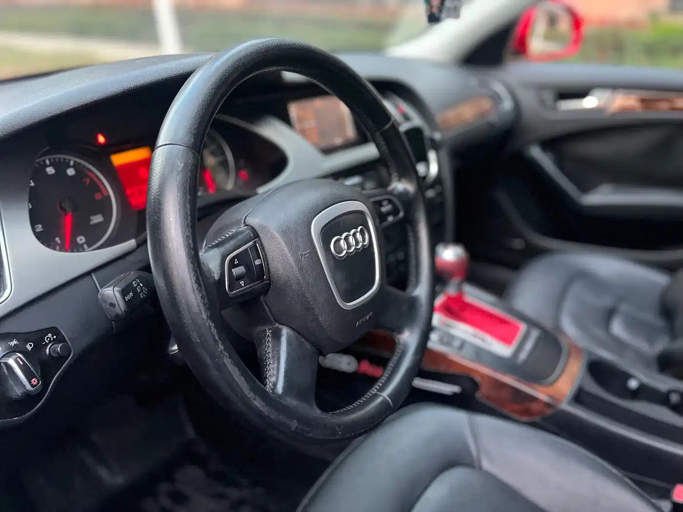 Audi A4L 2012 2.0 TFSI Auto Comfort фото 11