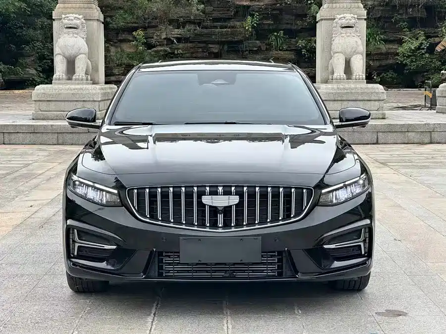 Фото 2 - Geely Preface