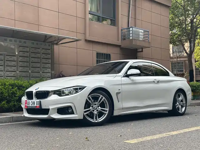BMW 4 SERIES