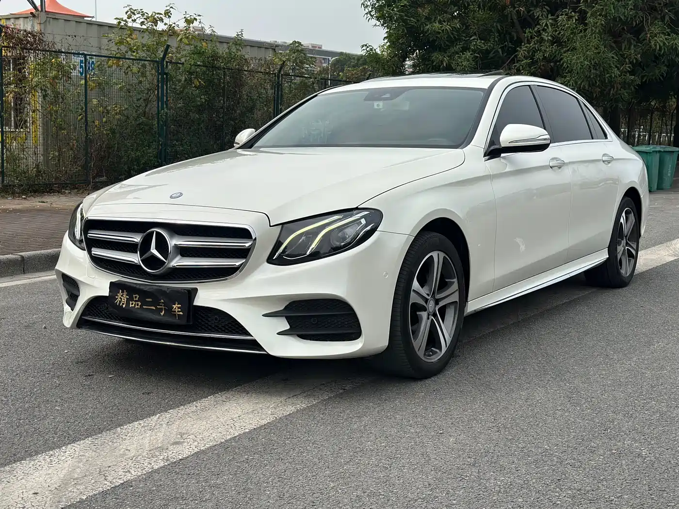 Mercedes-Benz E-Class 2016 E 200 L Sport Type