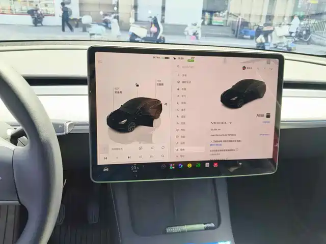 Tesla Model Y 2023 Rear-Wheel Drive Edition — фото 4