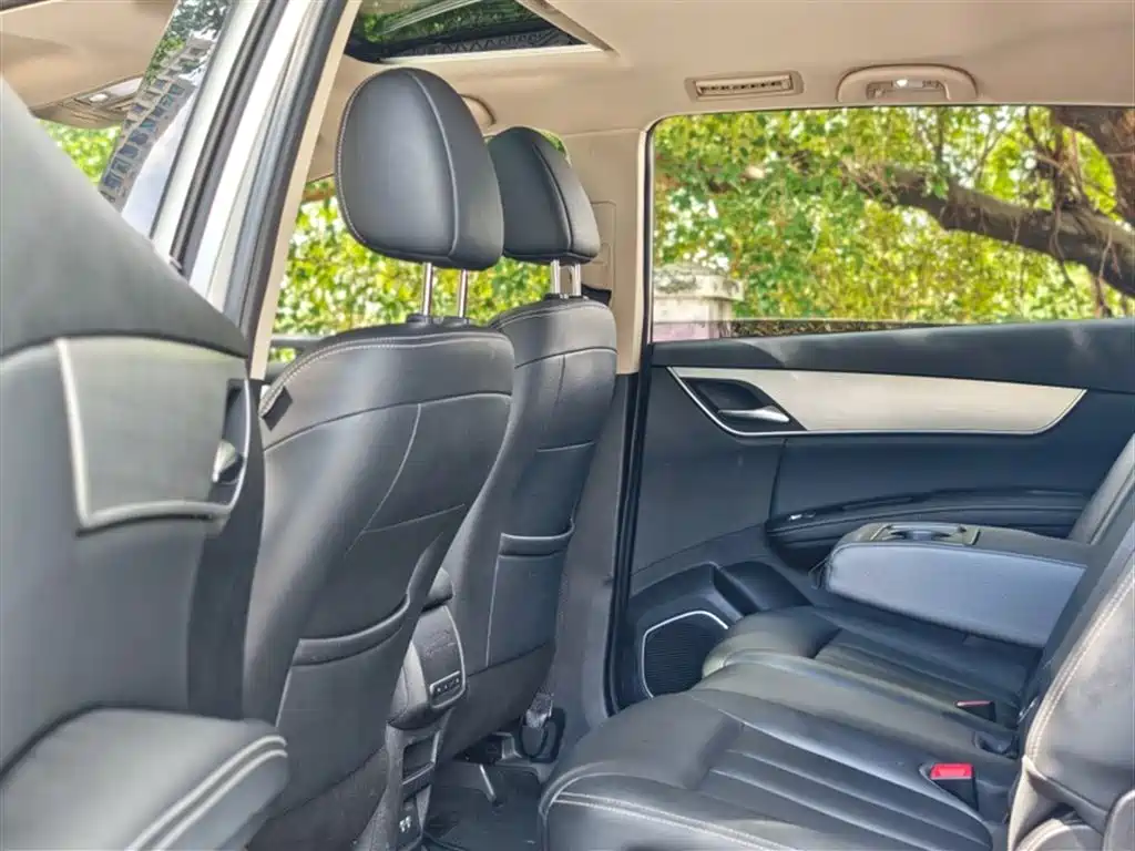 BYD Song MAX 2021 Upgrade 1.5T Automatic Luxury Edition 7-Seater фото 23