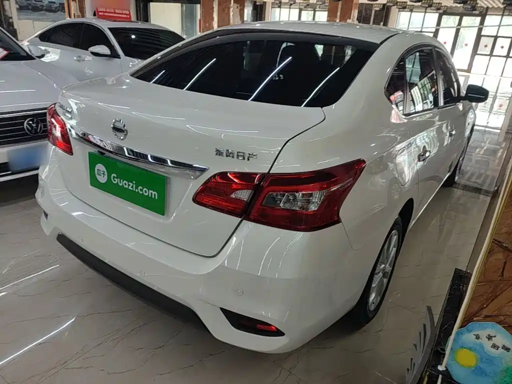 Nissan SYLPHY, миниатюра 7