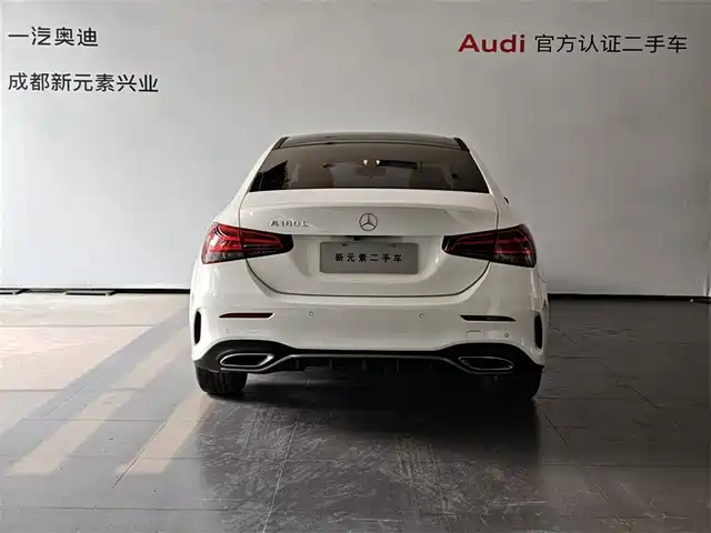 Mercedes-Benz A-Class 2020 A 180 L Sport Sedan — фото 5