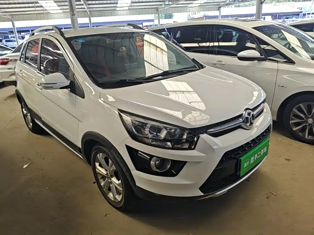 BAIC Senova X25 2017 2015 1.5L Manual Comfort