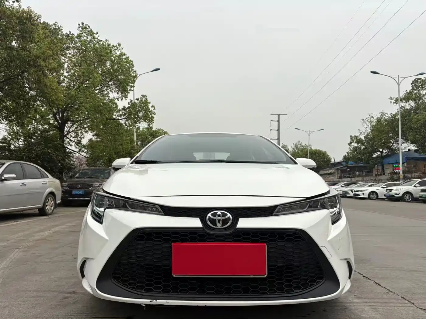 Toyota Levin 2021 185T CVT Progressive Edition фото 2