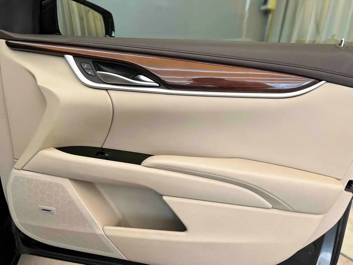 Cadillac XTS 2015 28T Luxury фото 28