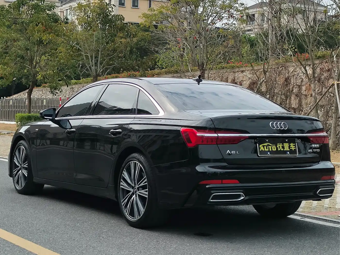 Audi A6L 2022 45 TFSI Premium Dynamic фото 13