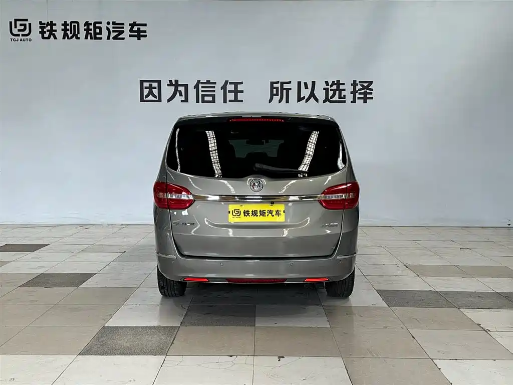 Buick GL8 2018 28T Comfort China VI фото 5
