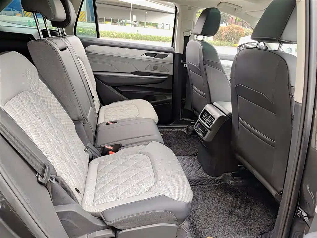 VOLKSWAGEN RANGE PATROL