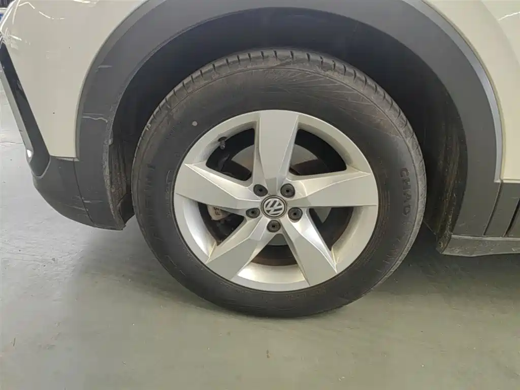Volkswagen T-Cross 2019 1.5L Automatic Trend Edition фото 23