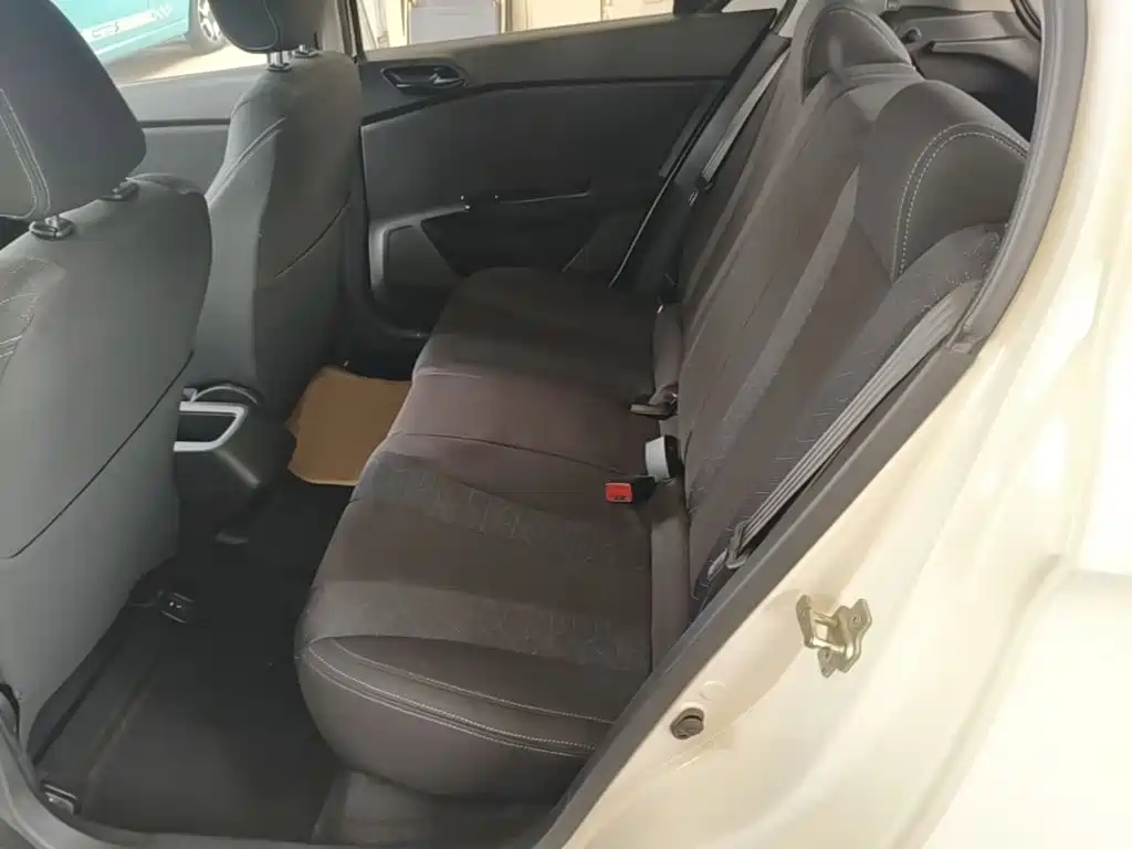 Baojun 310 2018 2016 1.2L Manual Comfort Model